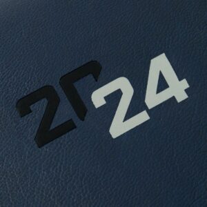 S8428591_4