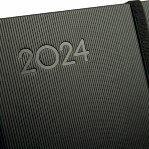 S8428857_6